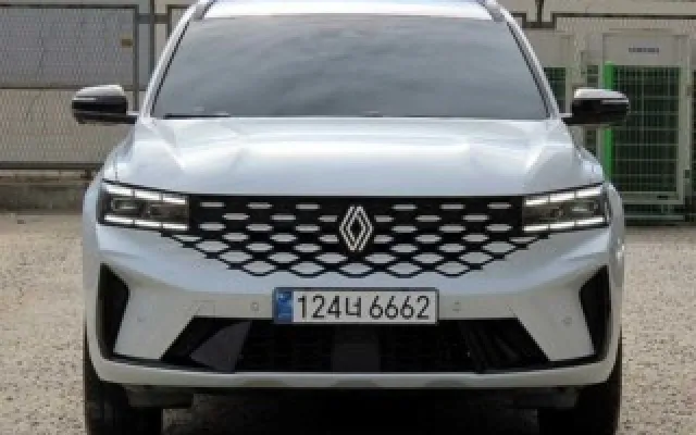그랑콜레오스 중고차 그랑 콜레오스 E-Tech 하이브리드 1.5 아이코닉 매물 사진 17 - 2025/04 59,424km