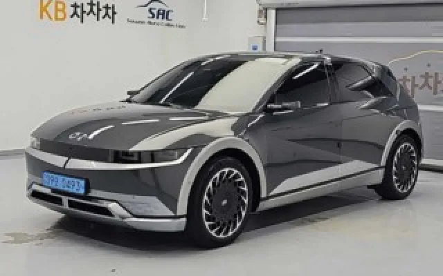 그랑콜레오스 중고차 아이오닉 5 롱 레인지 4WD 매물 사진 4 - 2023/04 71,660km